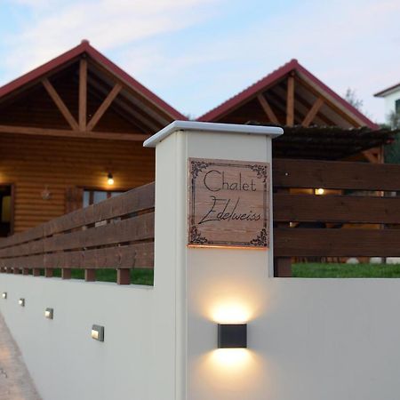 Chalet Edelweiss เปรเวซา ภายนอก รูปภาพ